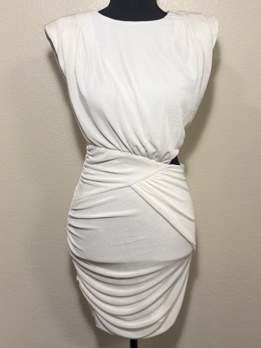 Misha Collection Tomasina Dress 4 Ivory Ruched Shoulder Pad Cutout Mini